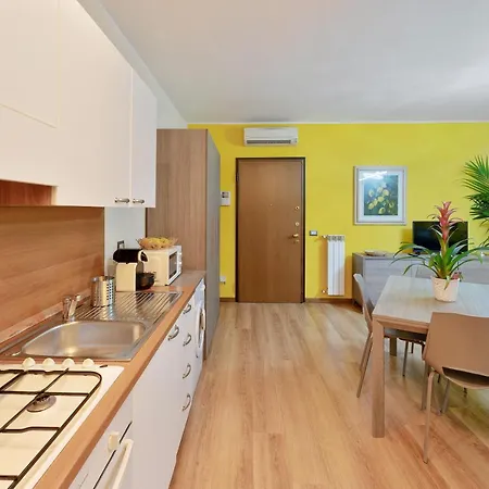 Way Rent - Con Terrazzo Zona Sempione Apartment Milan